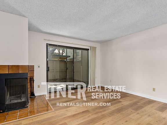 5th image of 750 Del Verde Cir Unit 3