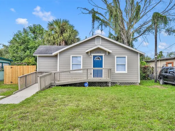 1306 W 16th St, Sanford, FL 32771