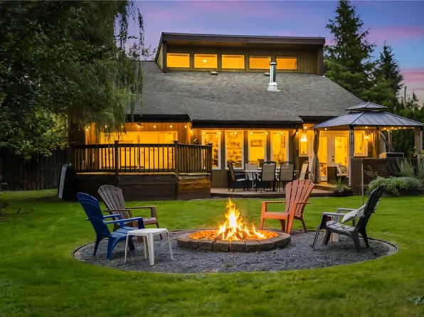 111 Engles Rd, Strathcona, BC V9H 1J8