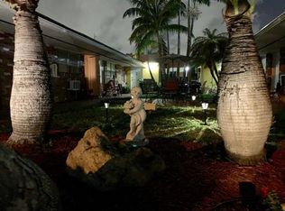 417 SW 3rd St #1, Hallandale Beach, FL 33009