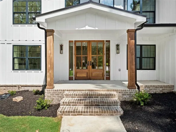 255 Mayfield Rd, Alpharetta, GA 30009