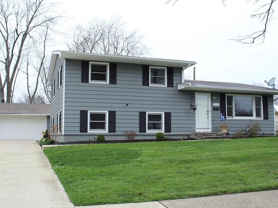 1st image of 371 Cheyenne Dr