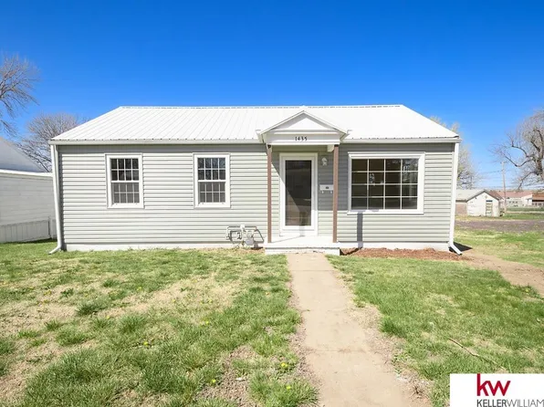 1435 Idaho St, Superior, NE 68978