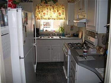 3rd image of 5508 Southern Blvd