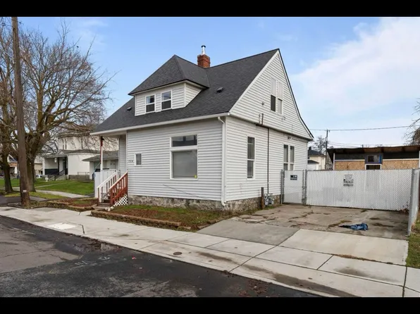 1514 N Cedar St #2, Spokane, WA 99201