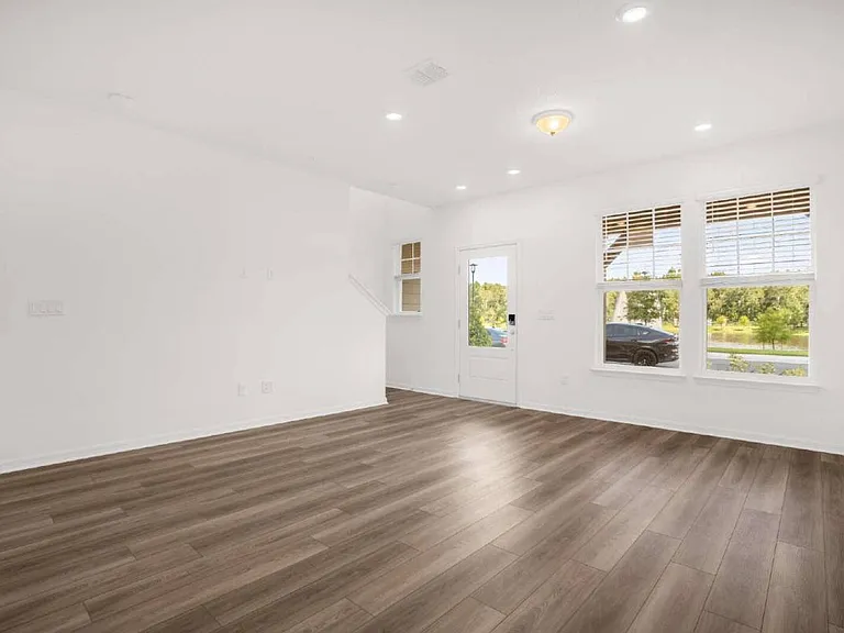 11312 Blue Bay Dr — Photo 3