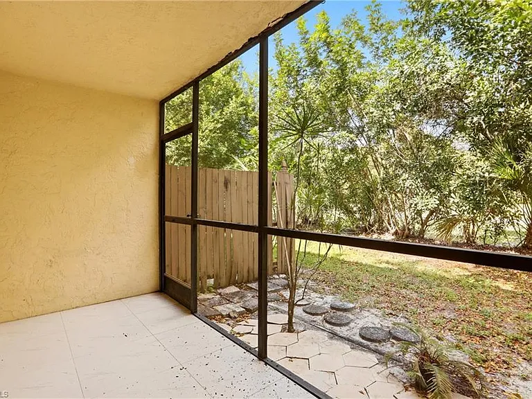1450 Green Valley Cir #502 — Photo 30