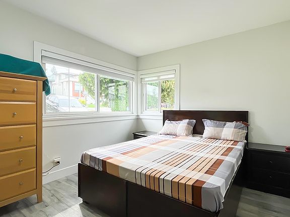 5th image of 14171 77a Ave