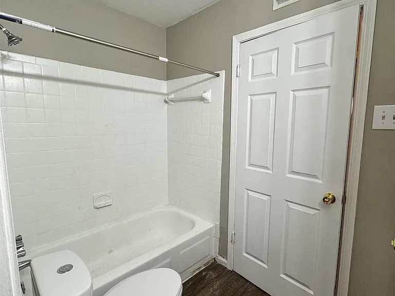 3556 Arnold Rd — Photo 3