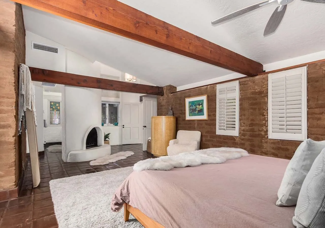 6 bed, 3447 sqft, $15,000 — Photo 4