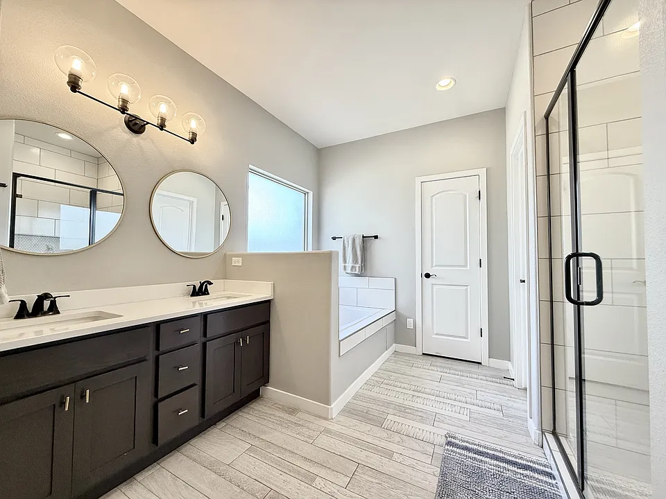 7467 Smugglers Gulch Ct