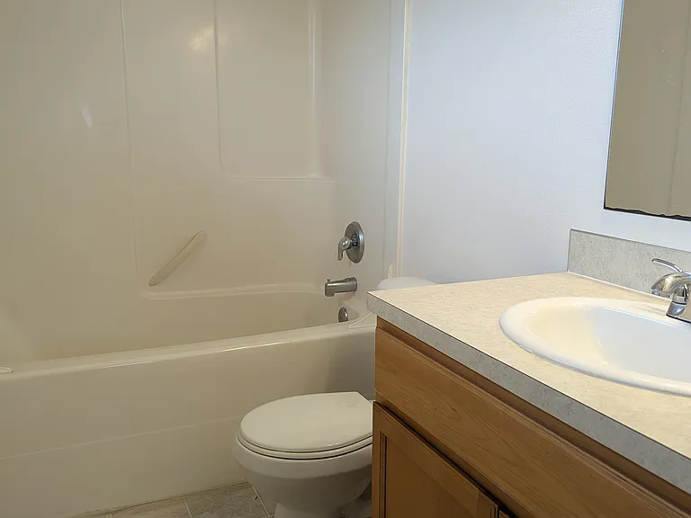 1017 Greenview Ave SW #104 — Photo 19