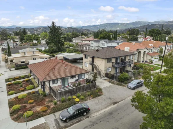 Lomita Ave, Cupertino, CA 95014