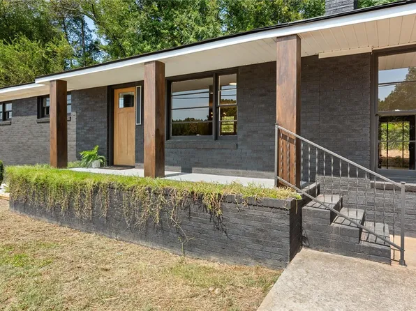 813 Old Stone Church Rd, Clemson, SC 29631