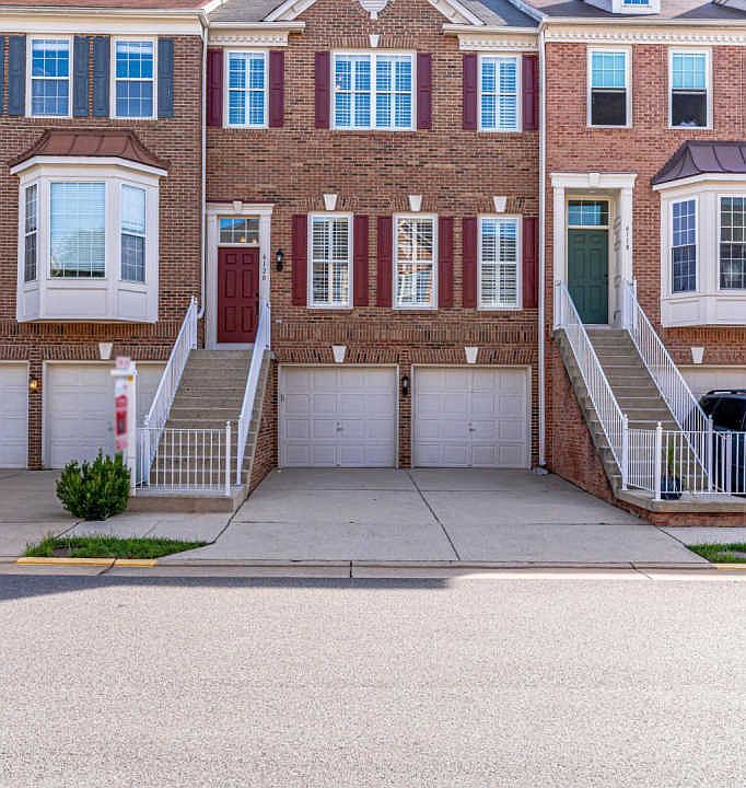 1st image of 6120 Manchester Park Cir