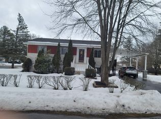 503 Clayton Rd, Schenectady, NY 12304