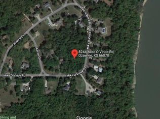 8219 Mike O Vince Rd, Ozawkie, KS 66070