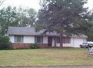 145 Wolfe Ln, Athens, GA 30605