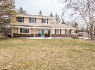 N99W17105 Chick A Dee Ct, Germantown, WI 53022