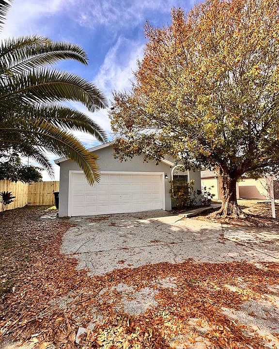 1st image of 656 Oakford Way