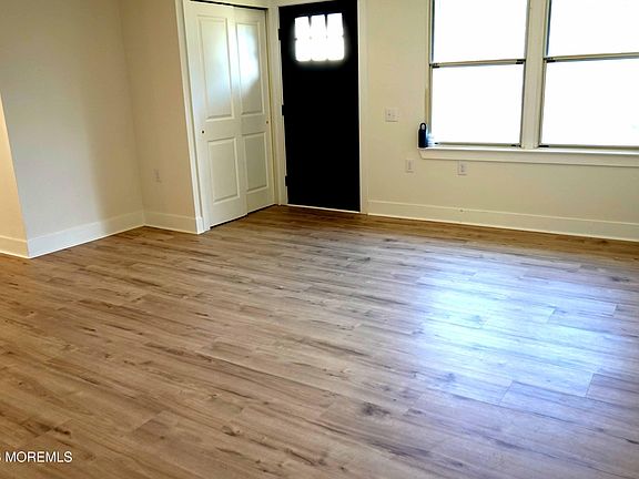 4th image of 8B Spring Street #50