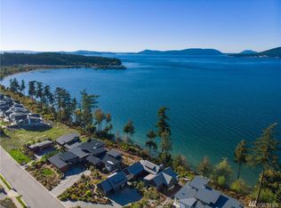 4215 Navigator Ln, Anacortes, WA 98221
