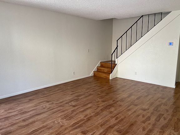 5th image of 12527 Vicente Pl