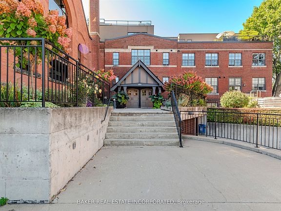 4th image of 152 Annette St #107