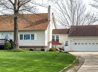 6544 N River Rd W, Geneva, OH 44041