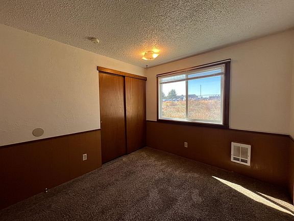 3rd image of 507 N Brower St #1
