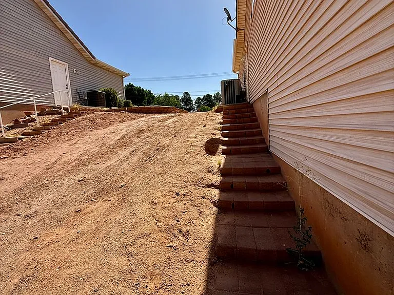 165 N 300 E — Photo 12