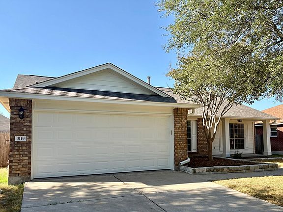 3rd image of 3119 Corrigan Ln