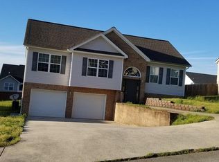 442 Fieldstone Dr, Ringgold, GA 30736