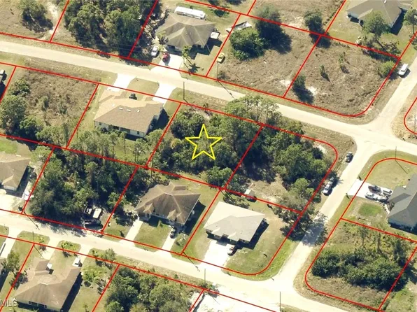 4452/4454 25th St SW, Lehigh Acres, FL 33973