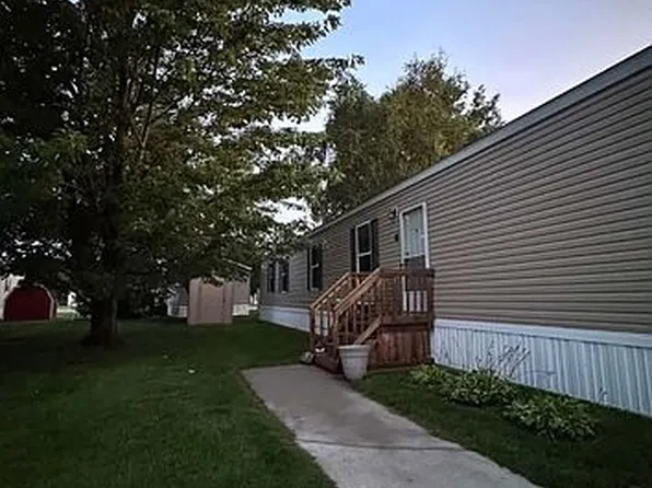 2763 Roy Dr, Saginaw, MI 48601