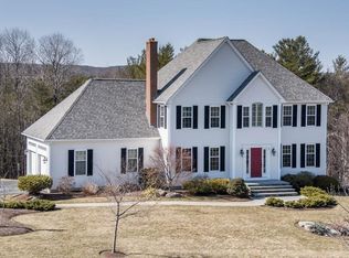8 Brook Hill Rd, Sturbridge, MA 01518