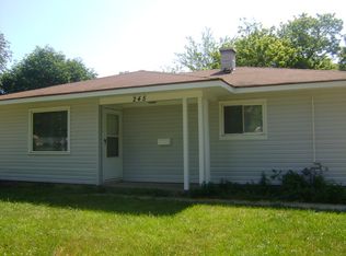 245 E Dennis Rd, Wheeling, IL 60090