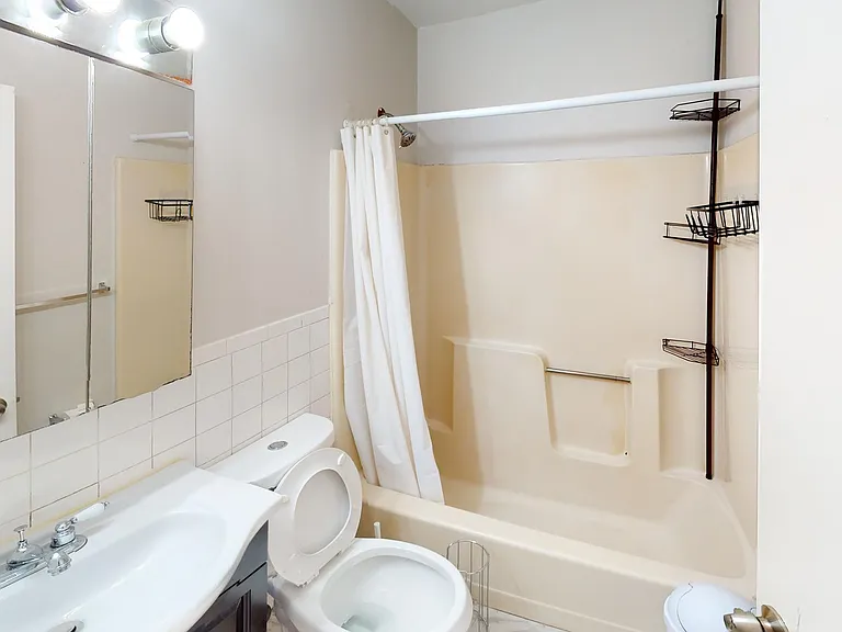 96 Hammond St #3 — Photo 18
