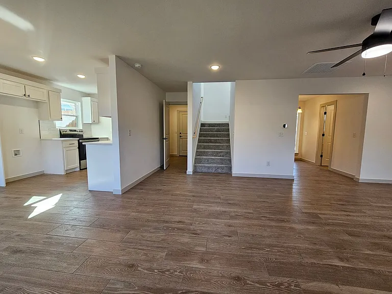 3213 Barley Ct — Photo 8
