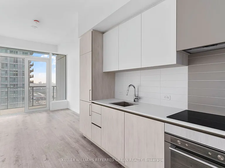 7890 Jane St #2910 — Photo 12