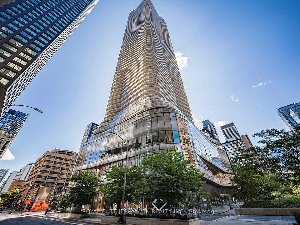 11 Wellesley St W #3104