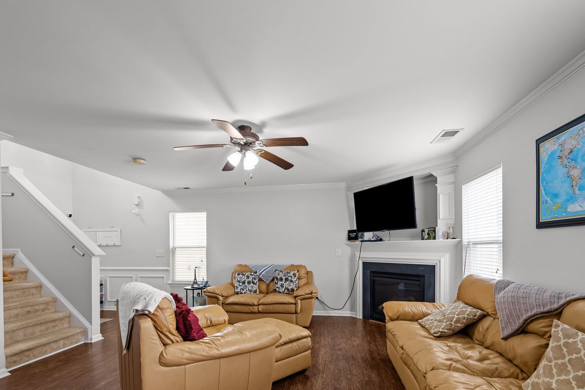 next background image