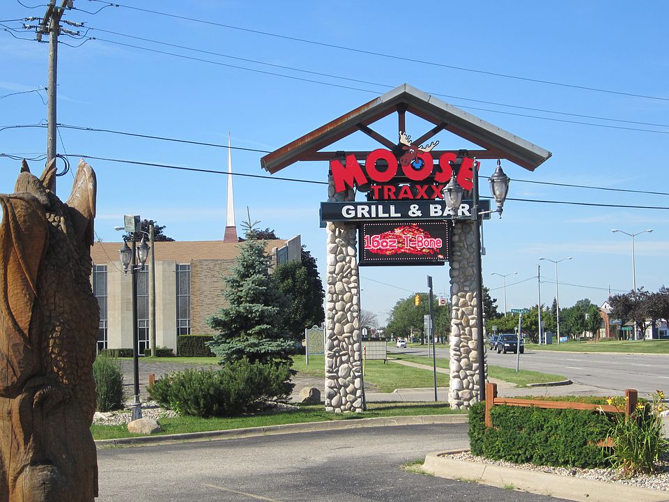 2nd image of 30100 Gratiot