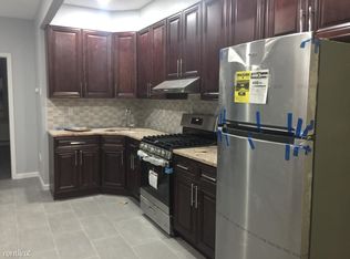 1684 Grove St, Flushing, NY 11385