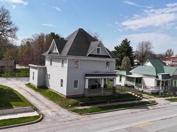 211 E Columbia St, Flora, IN 46929