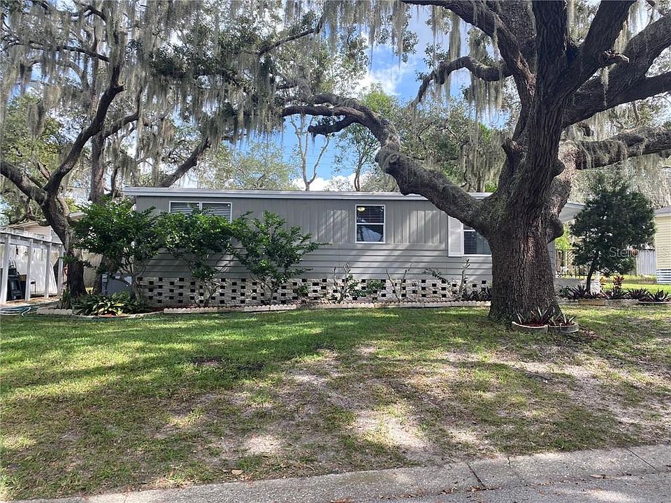 1st image of 820 Elkan Dr