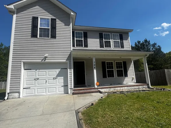 104 Republic Ct, Jacksonville, NC 28540