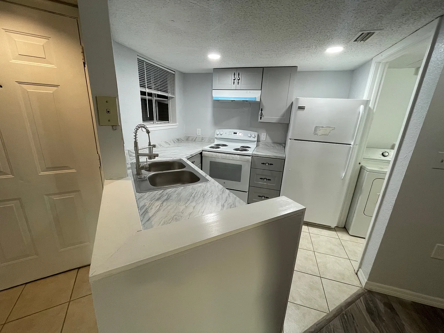 1 bed, 660 sqft, $1,175 — Photo 3