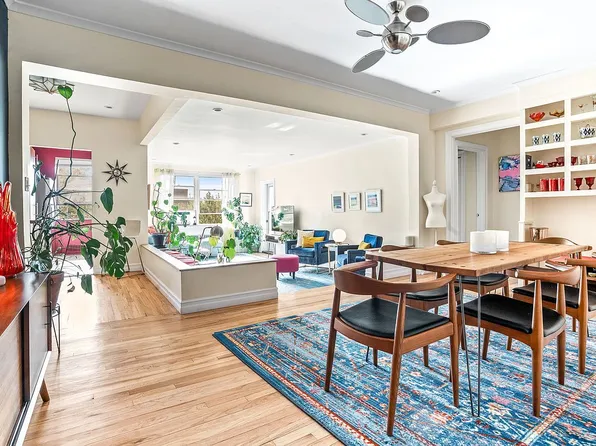 915 E 17th St APT 509, Brooklyn, NY 11230
