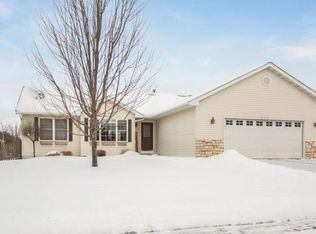 1575 W Maple St, River Falls, WI 54022